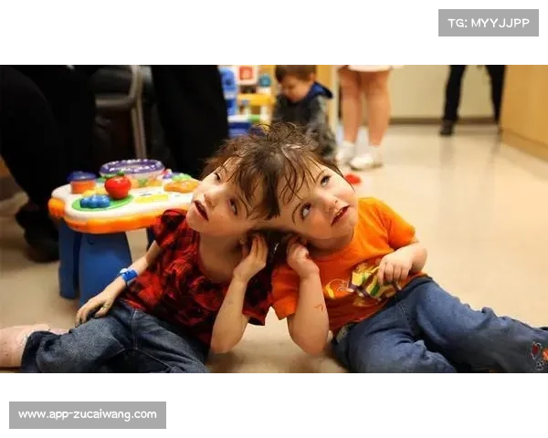 技术难度与比赛风格的对决:张智勇流畅技巧胜出加拿大双胞胎高难度动作 技术难度与比赛风格的对决:张智勇流畅技巧胜出加拿大双胞胎高难度动作